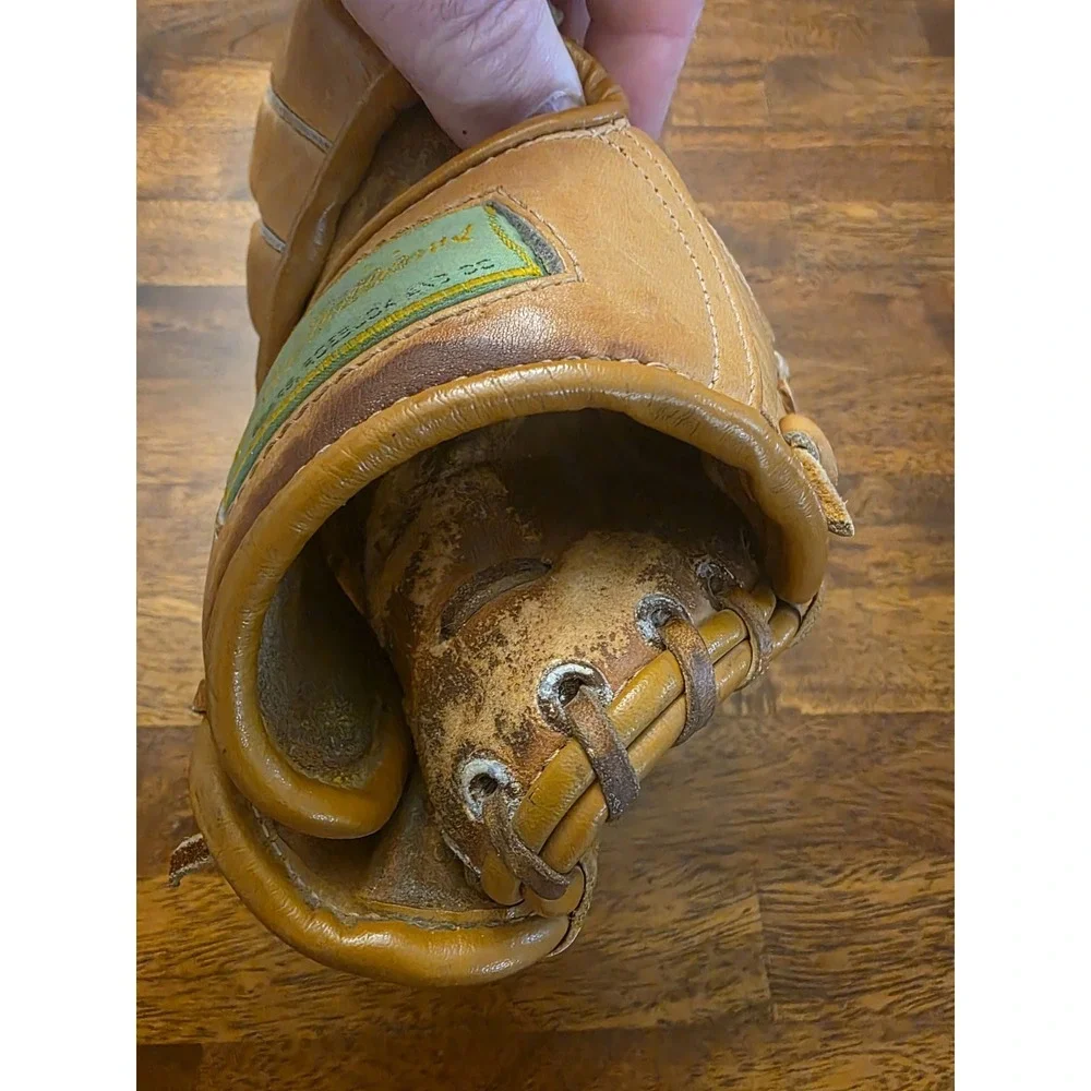 Vintage Ted Williams Glove‎ 16169